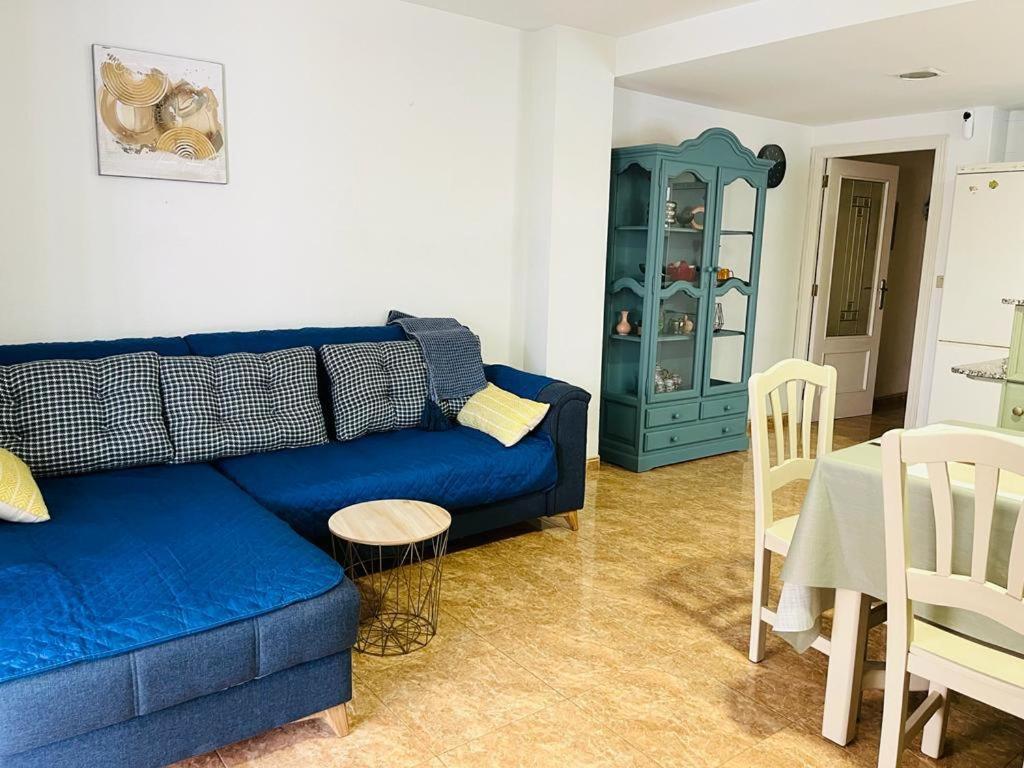 Beachfront With A Private Garden On The Ground Floor Apartment *